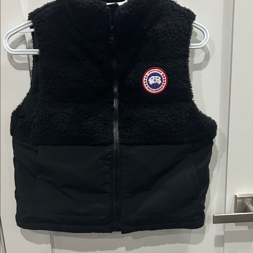 Canada Goose Kids Black Fleece Vest